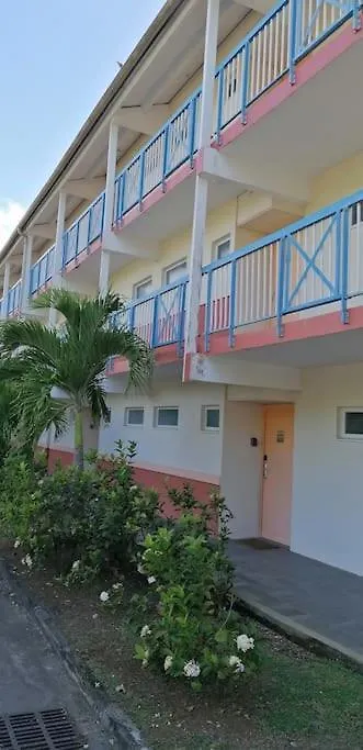 Charmant T1 avec vue sur marina Les Trois-Ilets Appartement